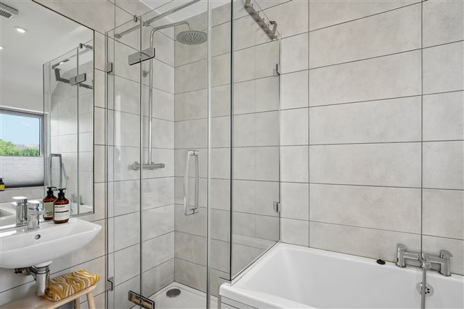 Photo 27 of 33 — 162 Corrib Road, Terenure, Dublin 6W