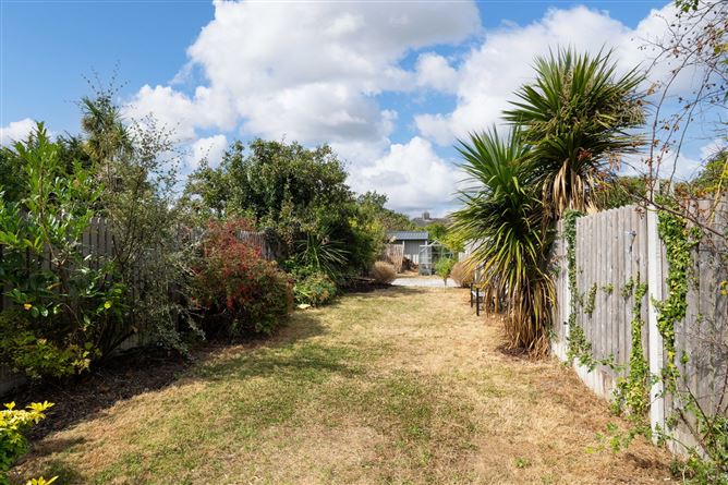 Photo 32 of 33 — 162 Corrib Road, Terenure, Dublin 6W