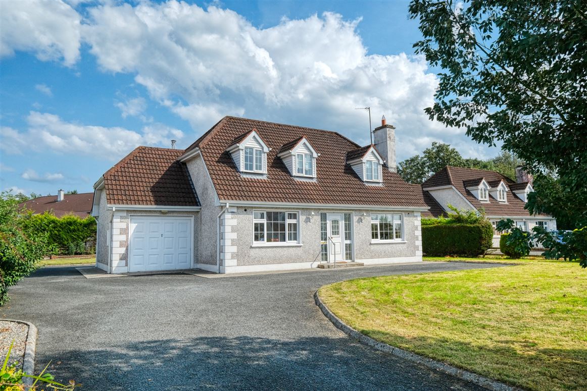 6 Laurel Avenue, Ballinalee Road, Longford