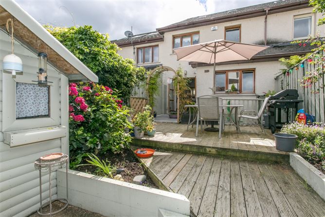 20 Belarmine Close, Stepaside, Dublin 18