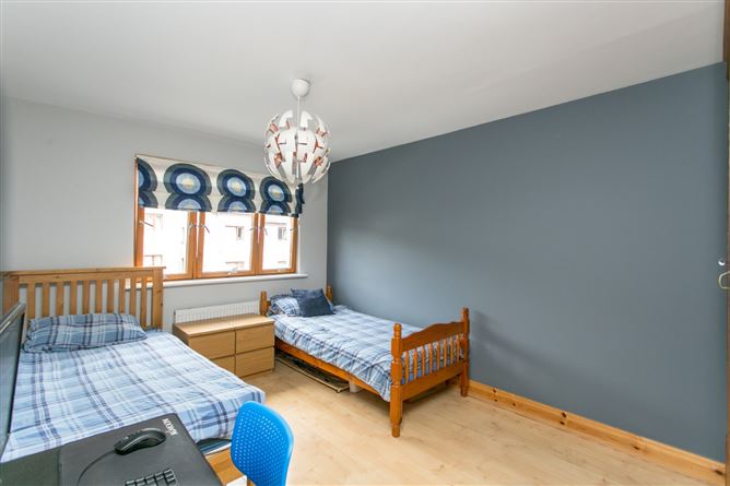 20 Belarmine Close, Stepaside, Dublin 18