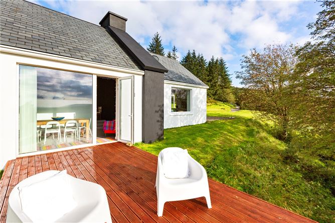 Old Welsh Farm, Athdown, Manor Kilbride, Blessington, Co. Wicklow