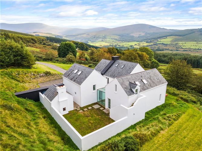 Old Welsh Farm, Athdown, Manor Kilbride, Blessington, Co. Wicklow
