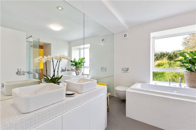 Old Welsh Farm, Athdown, Manor Kilbride, Blessington, Co. Wicklow