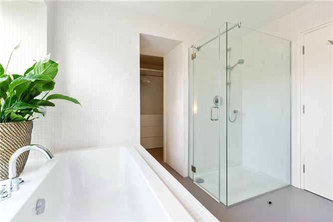 Old Welsh Farm, Athdown, Manor Kilbride, Blessington, Co. Wicklow