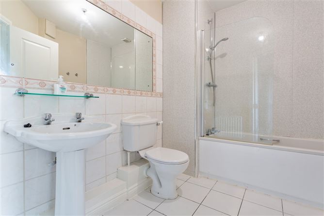 24 Donnybrook Castle, Donnybrook, Dublin 4