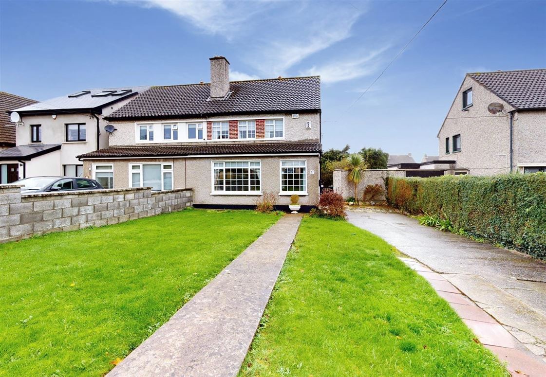 27 Rochestown Park, Dun Laoghaire, Co. Dublin