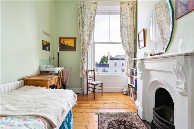 24 Cambridge Terrace, York Road, Dun Laoghaire, County Dublin