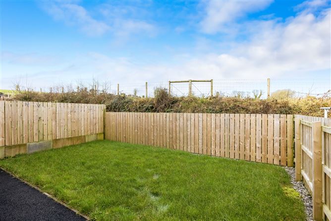 12 Bramble Avenue, Killynebber, Cavan