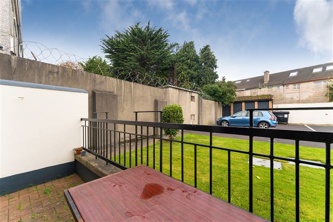 1 Marino Court, Fairview Strand Lower, Dublin 3