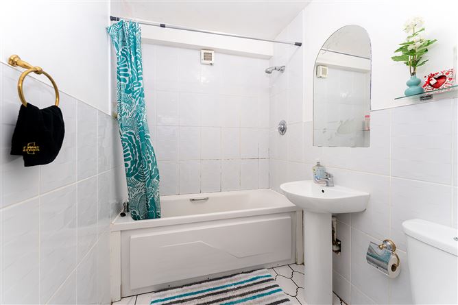 1 Marino Court, Fairview Strand Lower, Dublin 3