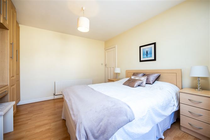 17 Croaghpatrick Road, Navan Road, Dublin 7