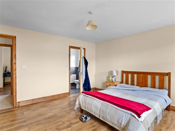 Grallagh, Claddaghduff, Galway