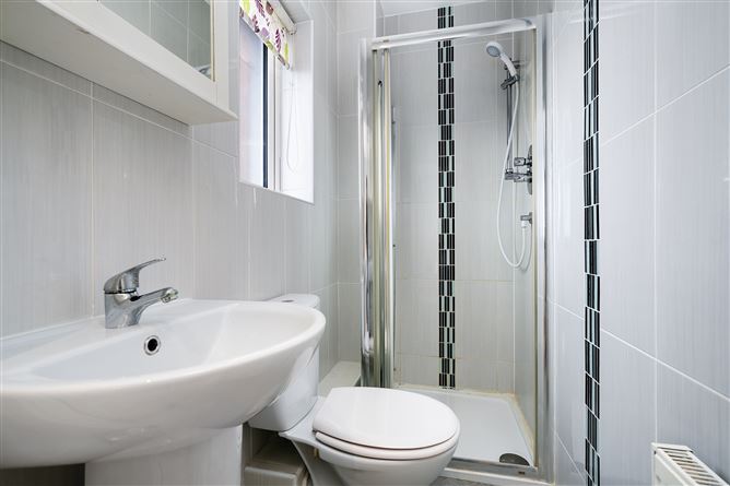 4 Heathfield Grove, Finglas, Dublin 11