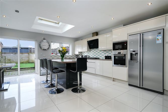 4 Heathfield Grove, Finglas, Dublin 11