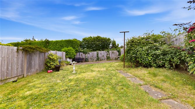 Photo 17 of 21 — 61 Shanganagh Grove, Shankill, Dublin 18