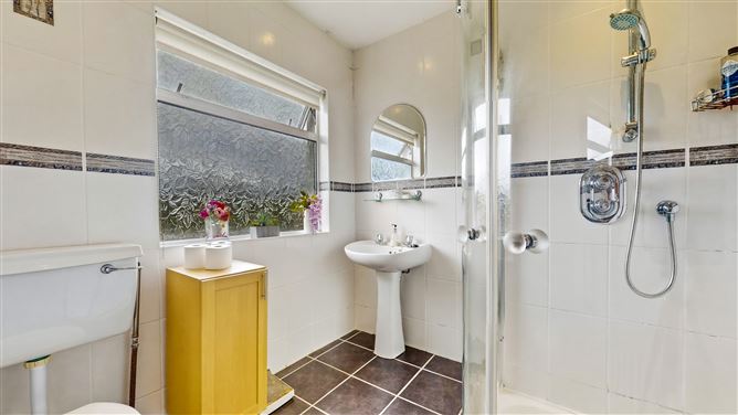 Photo 14 of 21 — 61 Shanganagh Grove, Shankill, Dublin 18