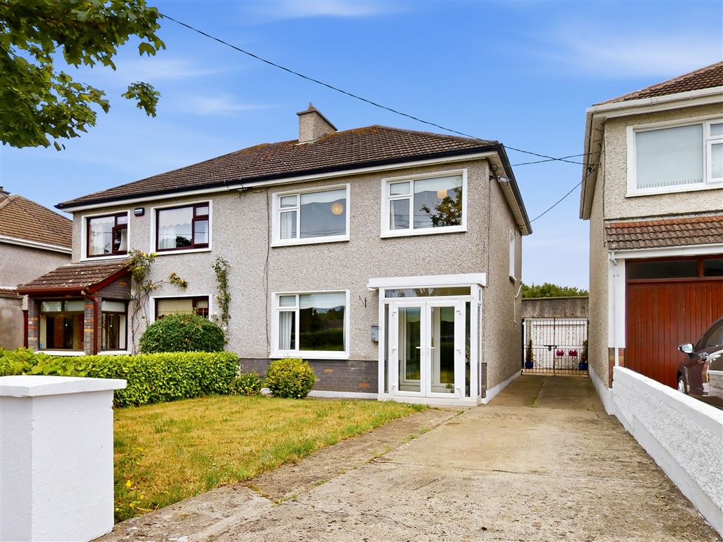 61 Shanganagh Grove, Shankill, Dublin 18