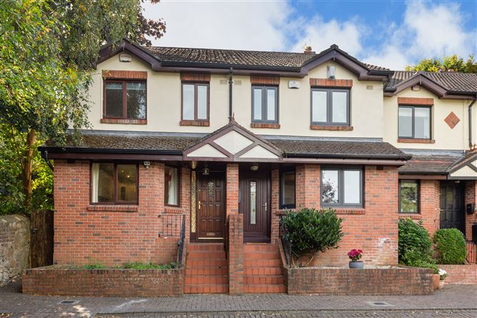 1 Alma Park , Monkstown, Dublin