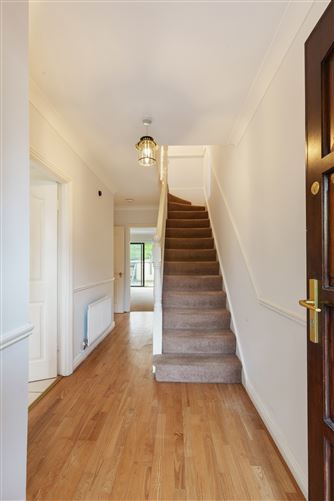 1 Alma Park , Monkstown, Dublin