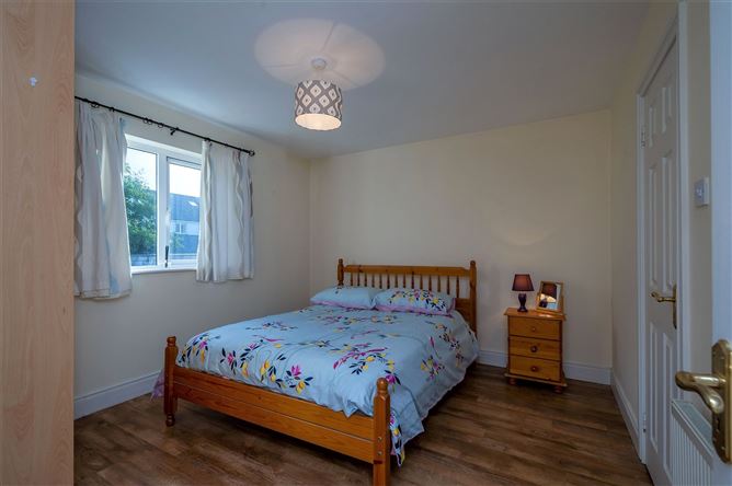 40 Woodland Drive, Collegewood, Mallow, Co. Cork.