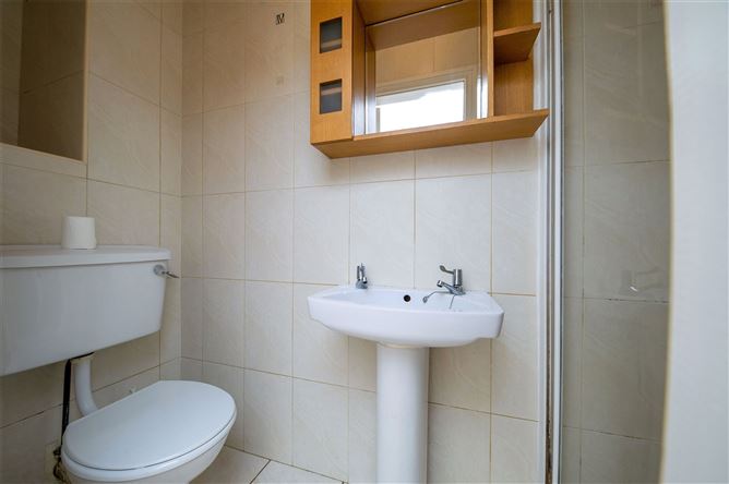 40 Woodland Drive, Collegewood, Mallow, Co. Cork.