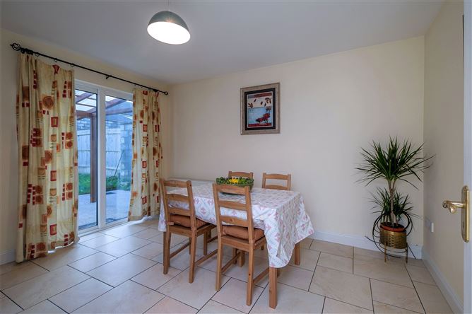 40 Woodland Drive, Collegewood, Mallow, Co. Cork.