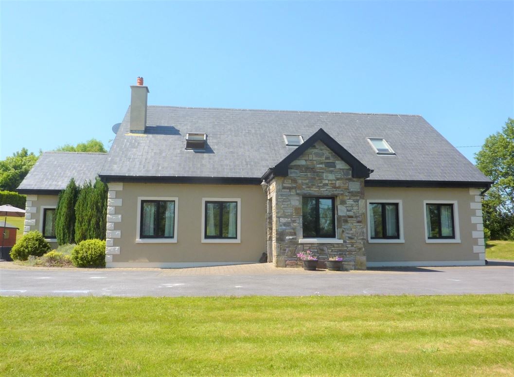 Mace, Aughagower, Westport, Co. Mayo Sherry Fitzgerald Crowley