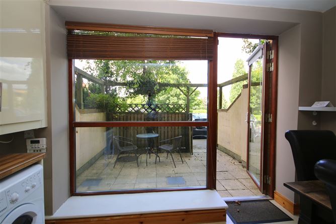 22 Castlegate Way, Adamstown Castle, Lucan, Dublin