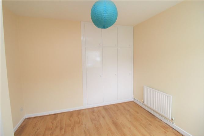 8 Kenure Court, Powerscourt, Waterford City, Co. Waterford