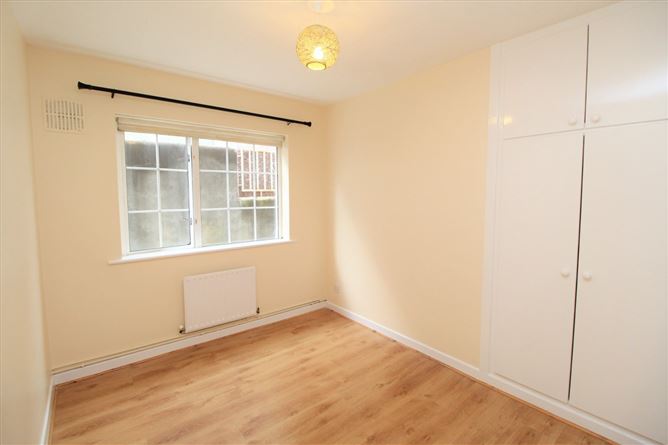 8 Kenure Court, Powerscourt, Waterford City, Co. Waterford
