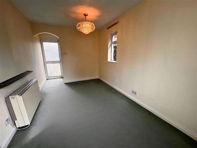 37 Rosemount Court, Booterstown, County Dublin