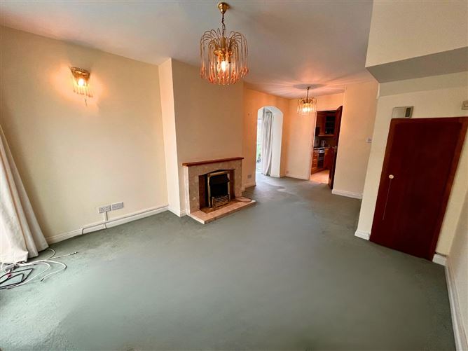37 Rosemount Court, Booterstown, County Dublin
