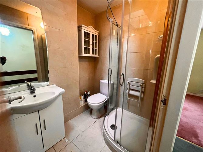 37 Rosemount Court, Booterstown, County Dublin