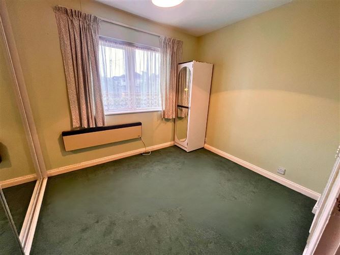37 Rosemount Court, Booterstown, County Dublin