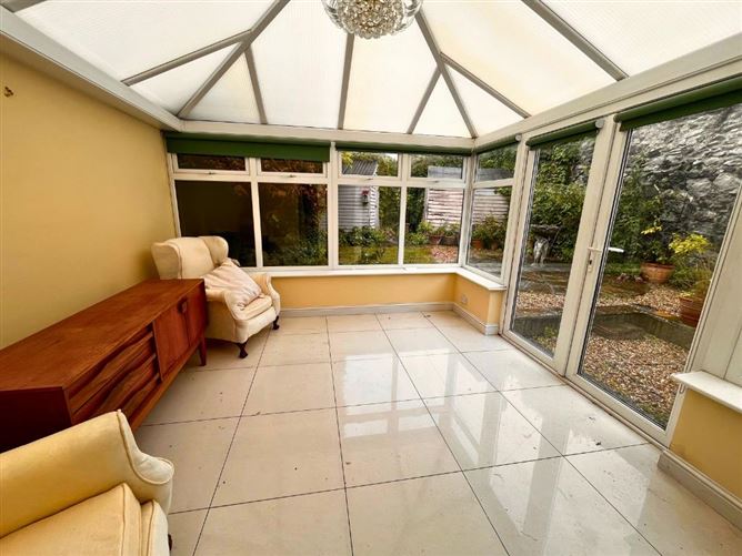 37 Rosemount Court, Booterstown, County Dublin