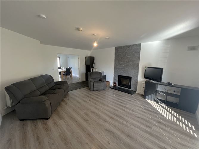 4 Cluain Bearu, Athy, Kildare