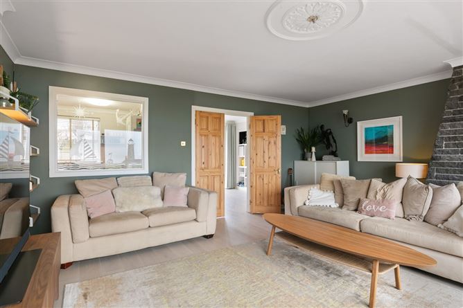467 Strand Road, Portmarnock,   County Dublin