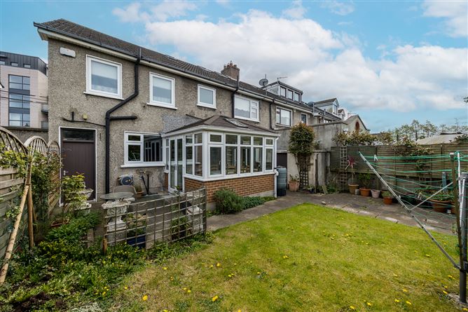 https://photos-a.propertyimages.ie/media/2/9/2/4922292/fe279f48-8f72-4912-9792-7063fd2b7b93_l.jpg