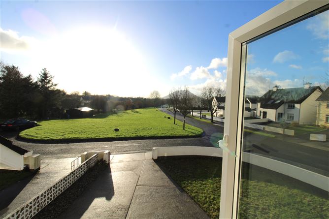 15 Abbeyview, Crossmolina, Mayo