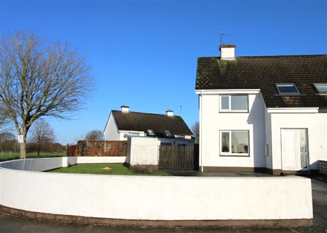 15 Abbeyview, Crossmolina, Mayo