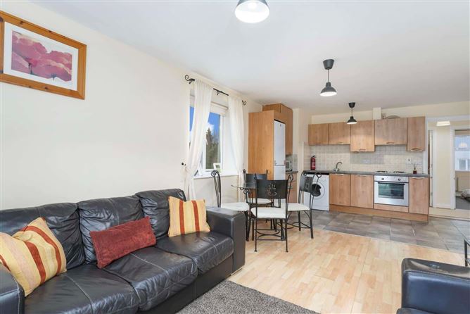 42 Eaton Terrace, Rathcoole, Co. Dublin