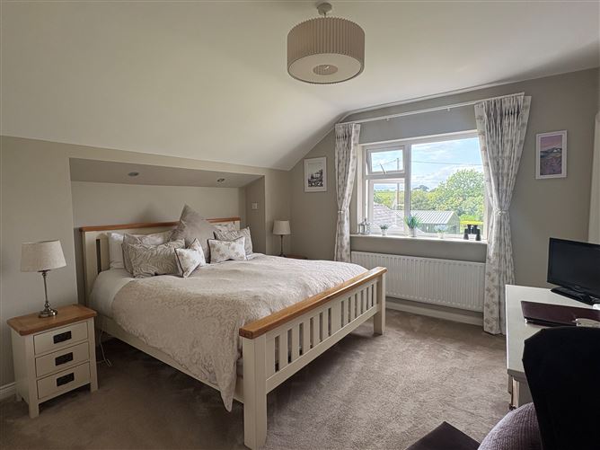 Ashbrook House, Tralee Road, Killarney, Killarney, Kerry