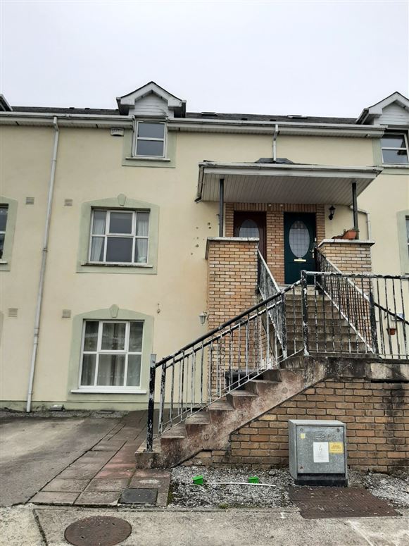 6c Clonmullen Hall, Edenderry, Co. Offaly