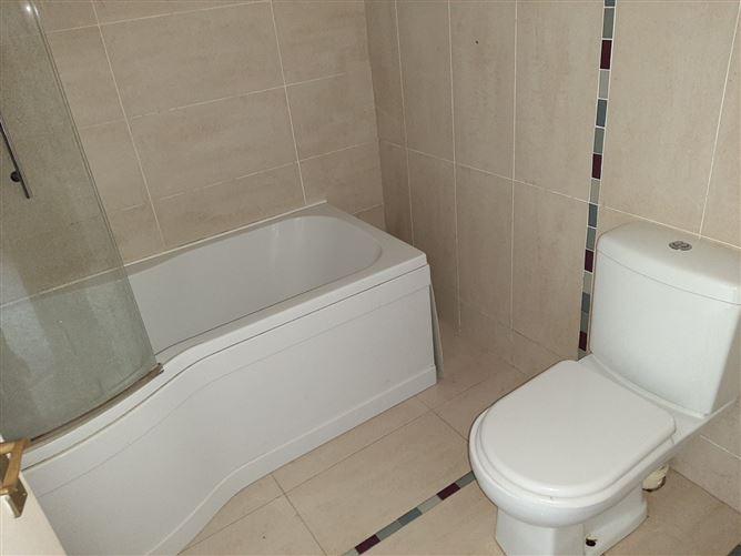 6c Clonmullen Hall, Edenderry, Co. Offaly