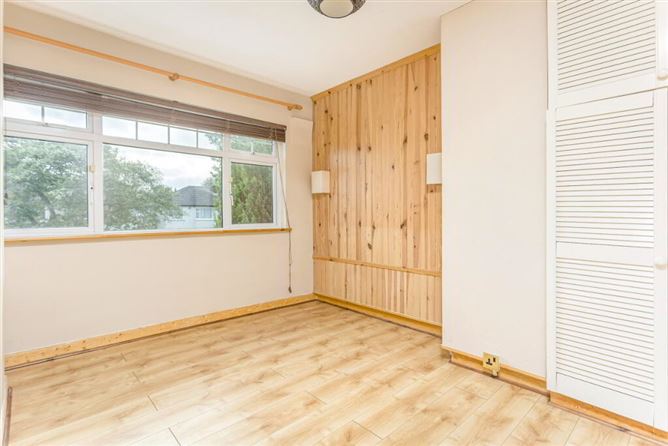 43 Hillcrest Park, Lucan, Dublin