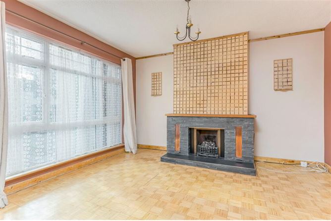 43 Hillcrest Park, Lucan, Dublin