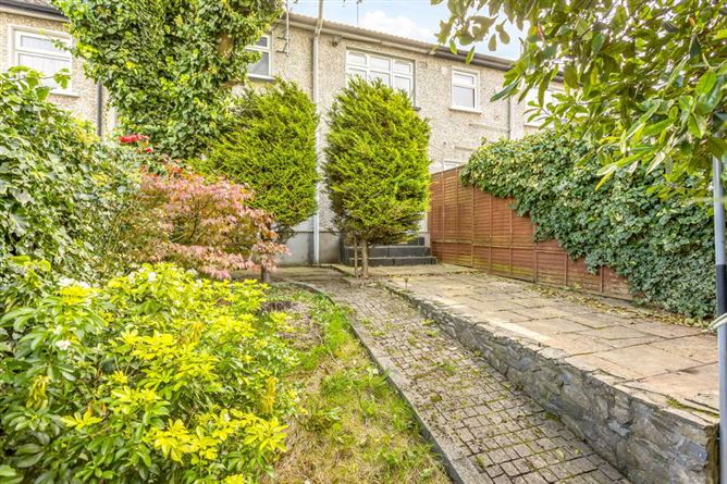 43 Hillcrest Park, Lucan, Dublin