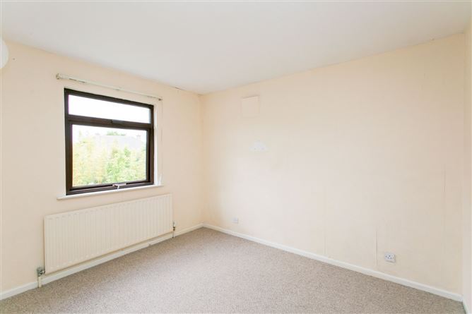 94 Stillorgan Wood, Stillorgan, Co. Dublin