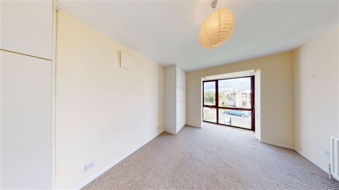 94 Stillorgan Wood, Stillorgan, Co. Dublin